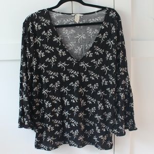 ✿ Black Long Sleeve Floral Blouse ✿ NWOT